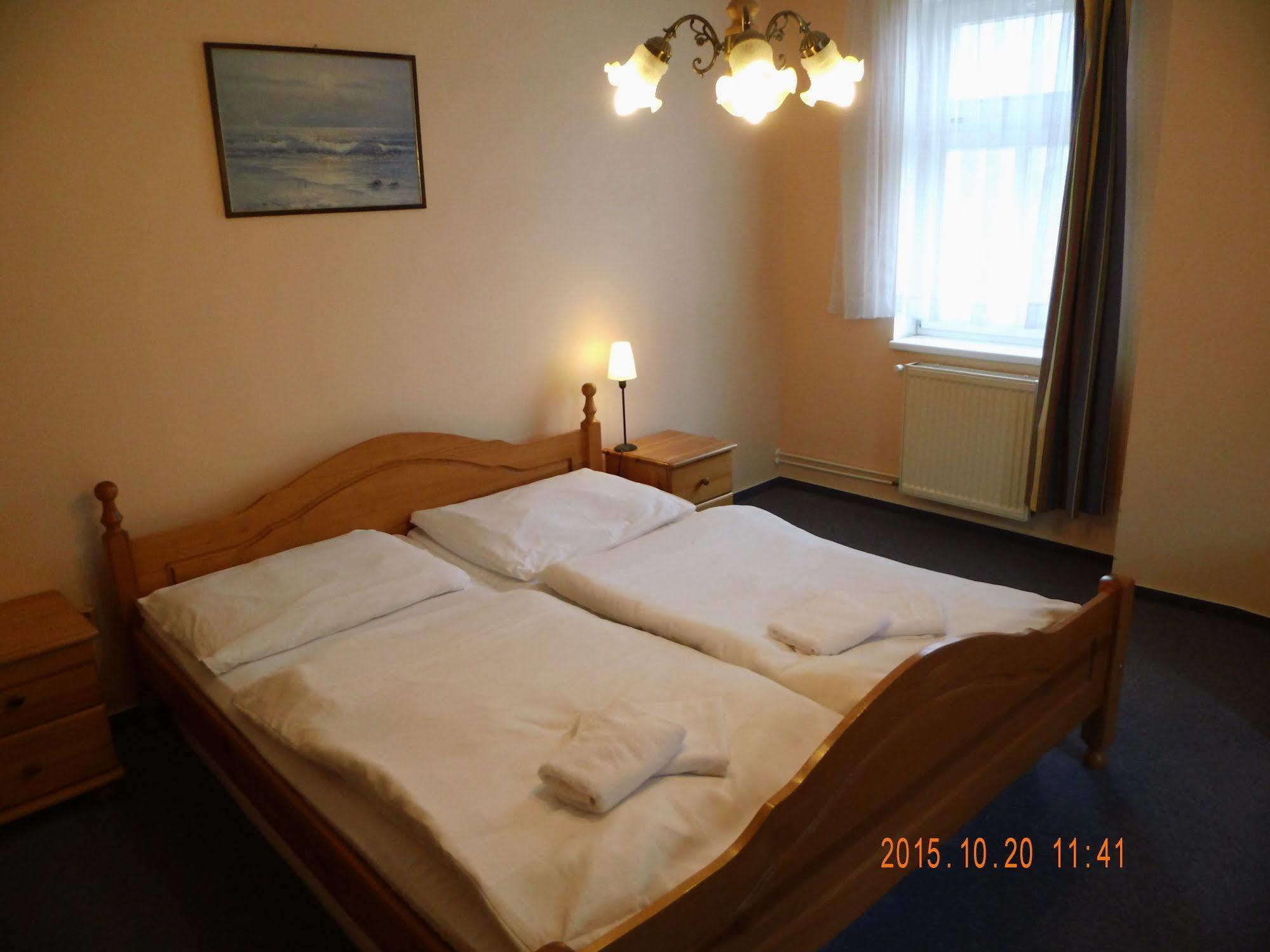 Pension Villa Berolina Marianske Lazne Luaran gambar