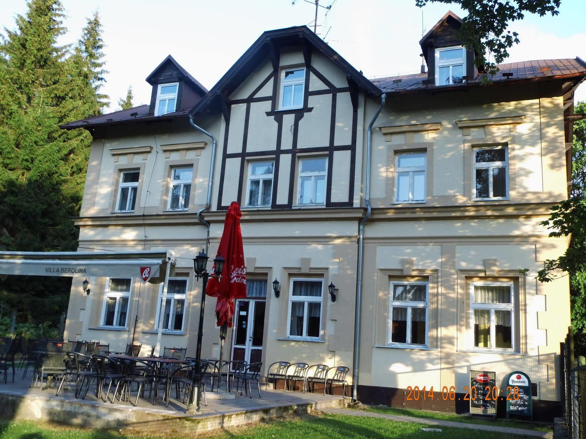 Pension Villa Berolina Marianske Lazne Luaran gambar
